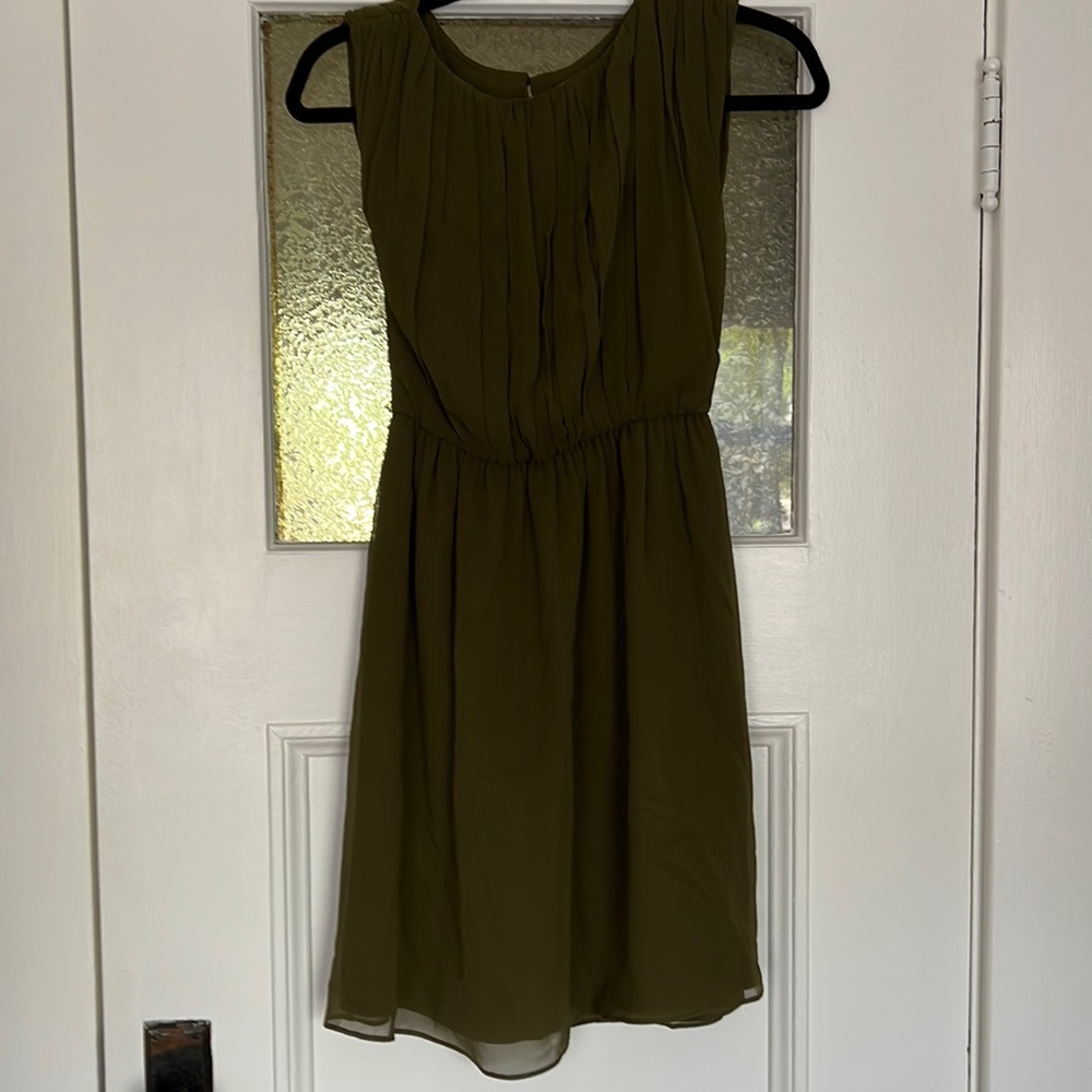 Alice + Olivia army green silk dress size XS